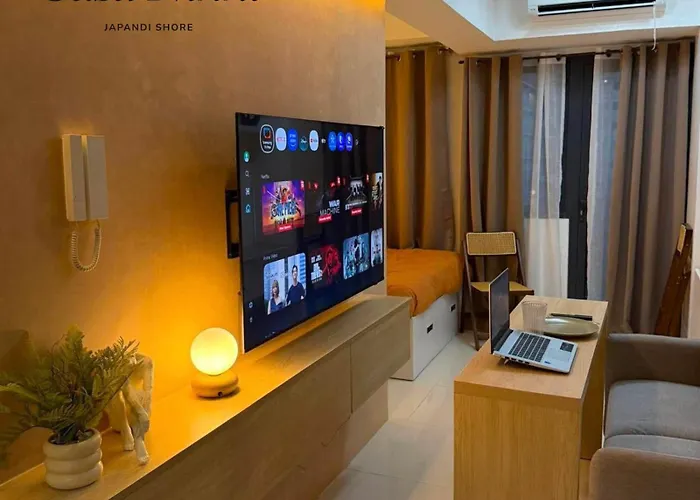 Moa Area 1br At Smdc Shore 3 With Balcony And Pool Access